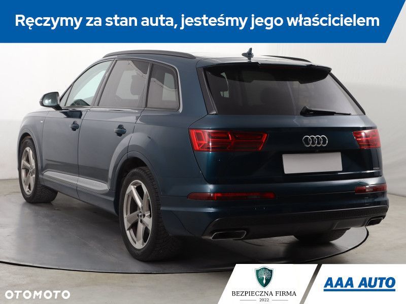 Audi Q7 - 6
