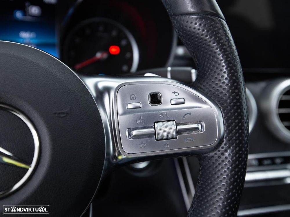 Mercedes-Benz GLC 200 4Matic 9G-TRONIC AMG Line - 21
