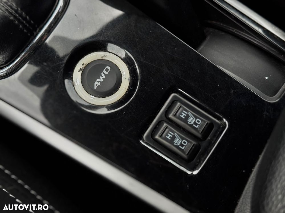 Mitsubishi Outlander 2.2 Litre DI-D AWD Instyle - 14