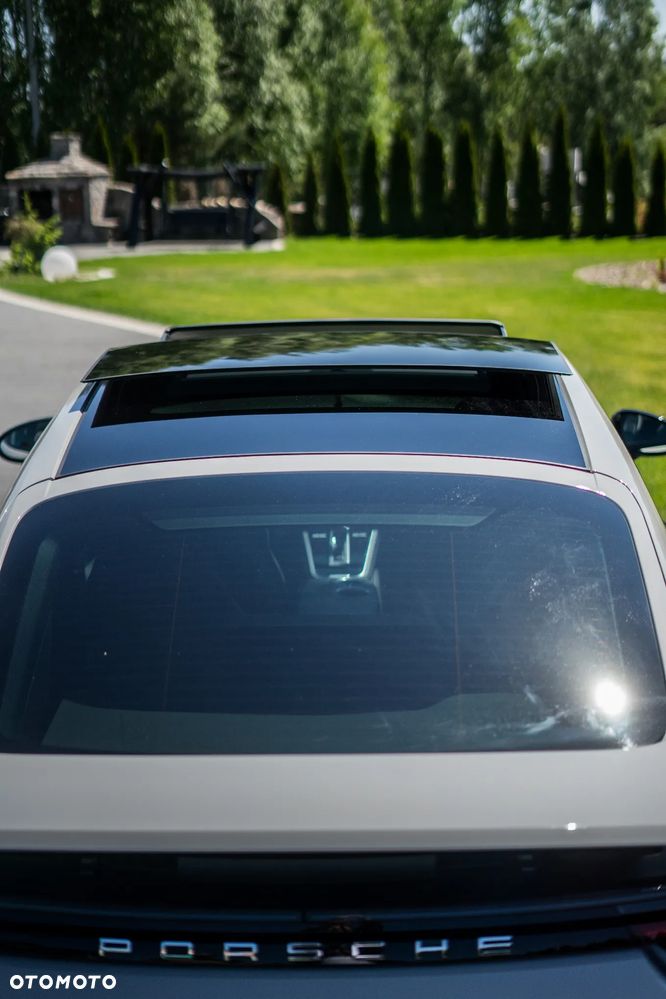 Porsche Panamera - 14
