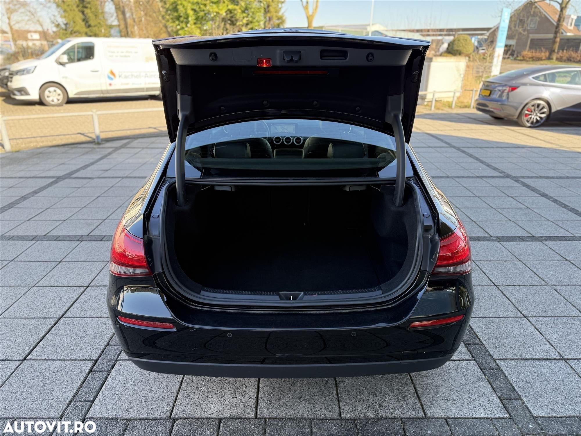 Mercedes-Benz A 180 d Sedan Aut. - 9
