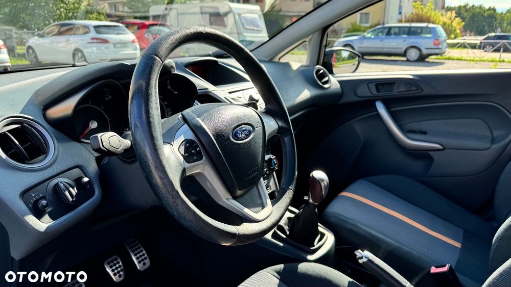 Ford Fiesta 1.25 Titanium EU5 - 28
