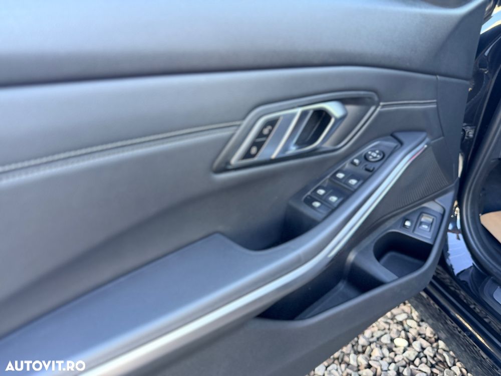 BMW Seria 3 320e AT PHEV - 12