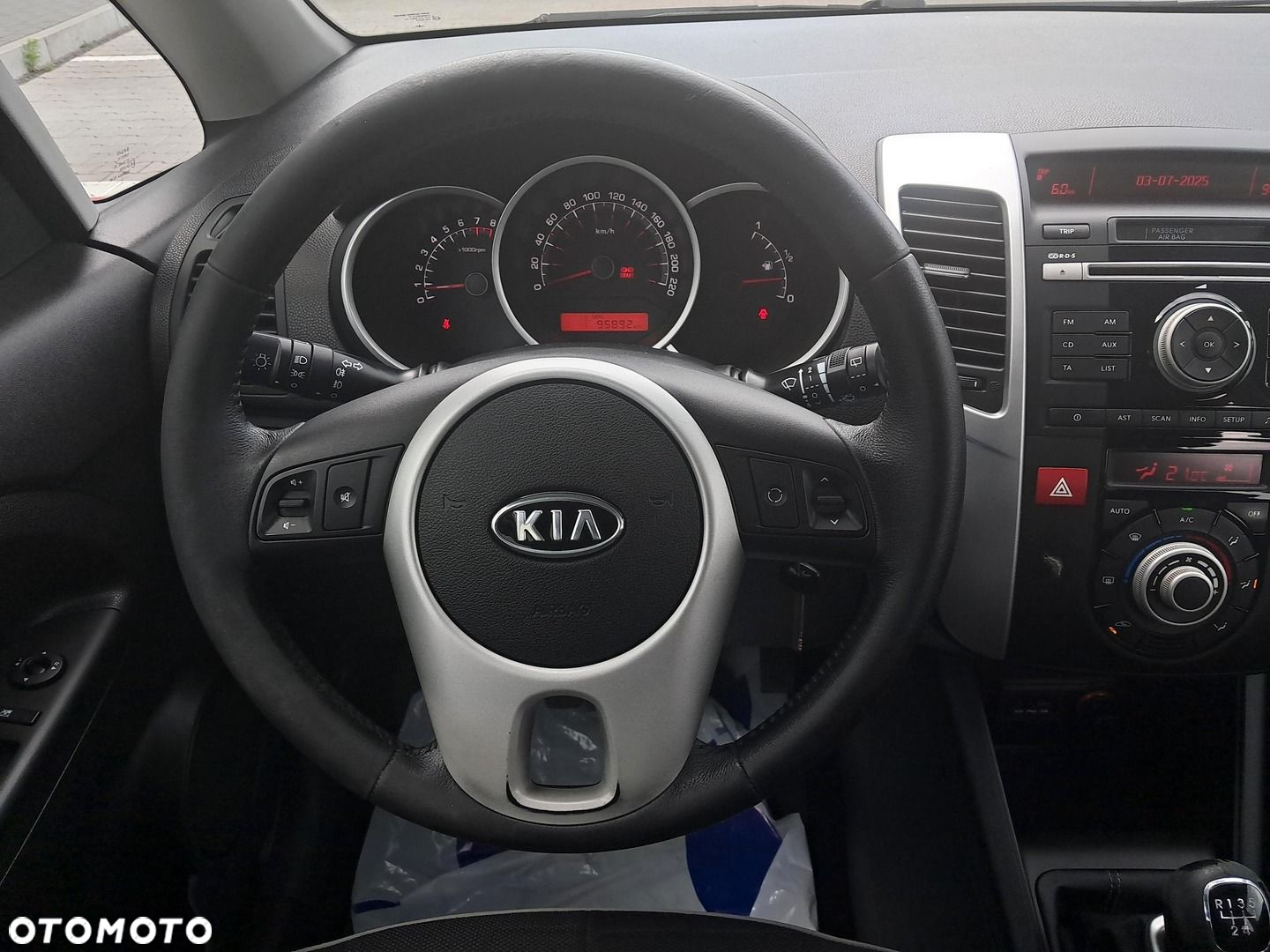 Kia Venga 1.4 M - 15