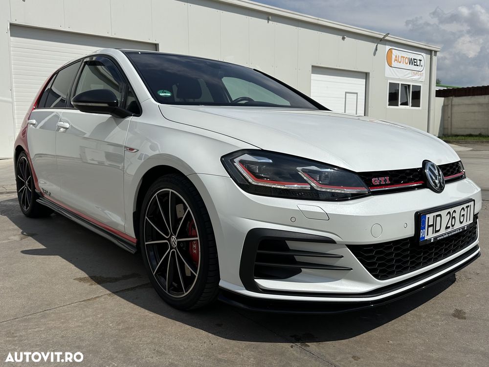 Volkswagen Golf - 17