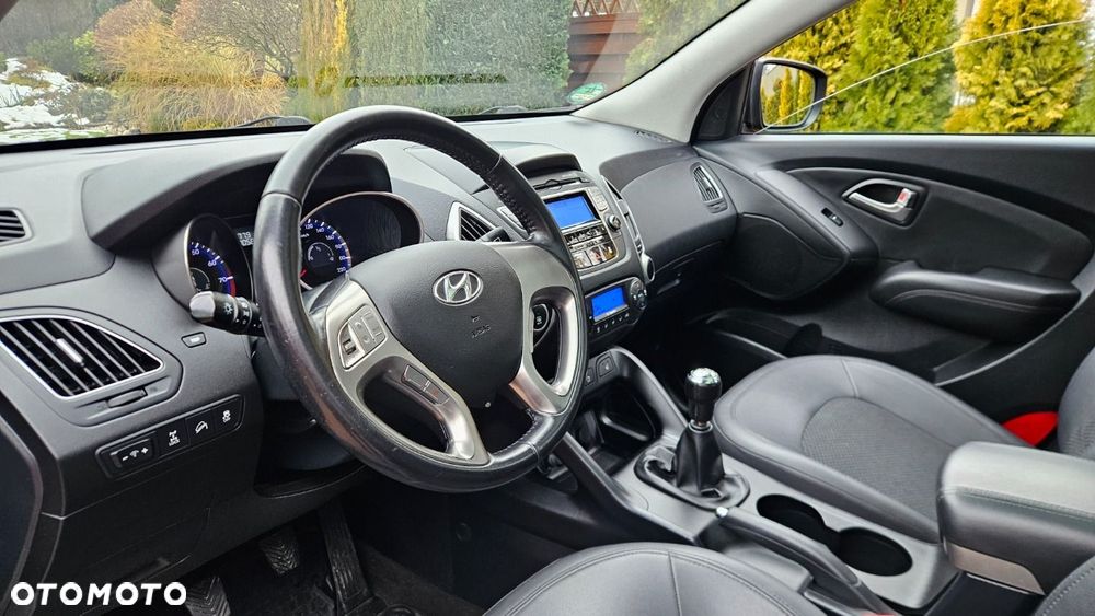 Hyundai ix35 - 16