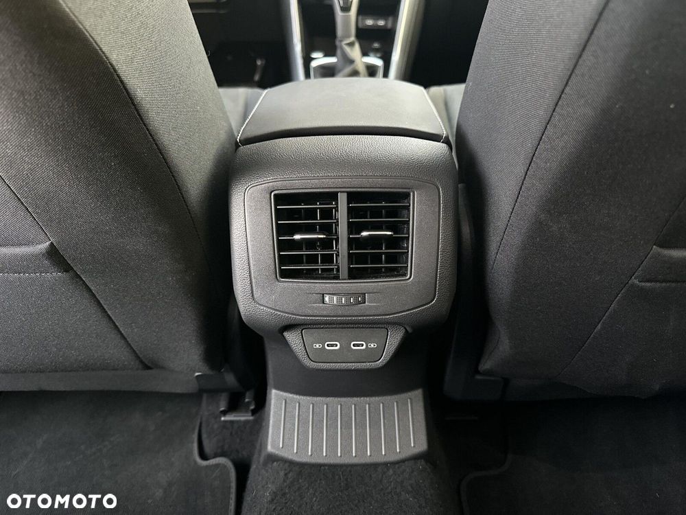 Volkswagen T-Roc 1.5 TSI Style DSG - 30