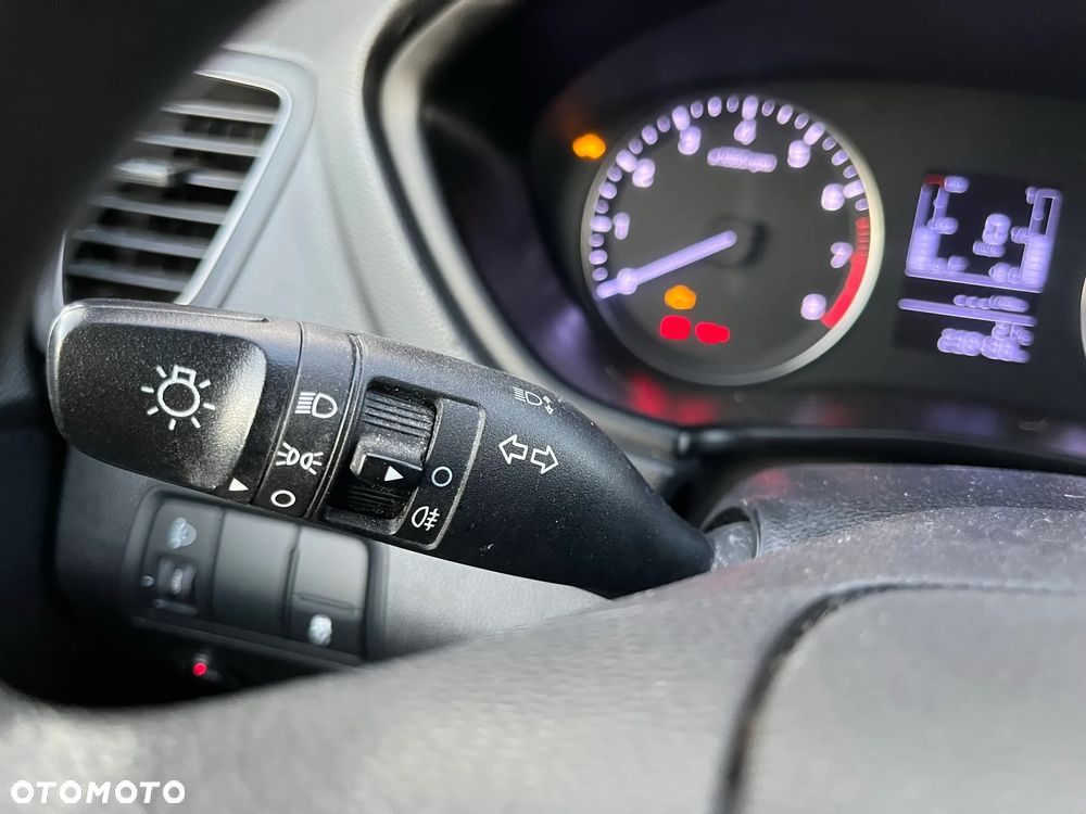 Hyundai i20 1.2 BlueDrive Comfort - 9