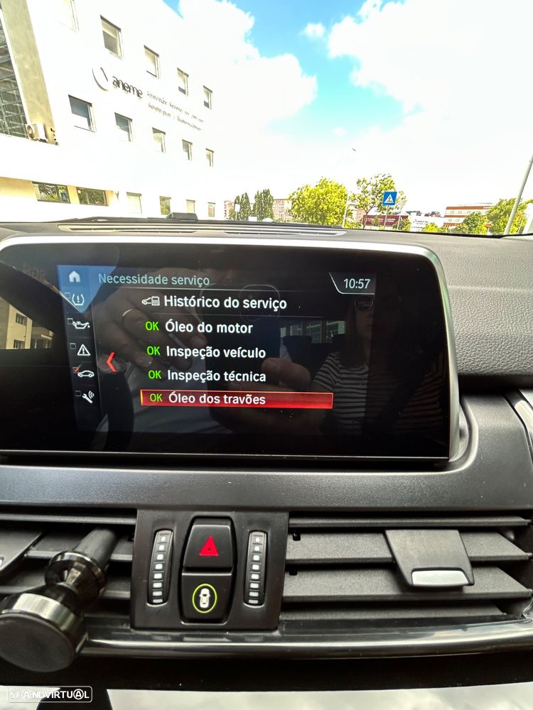 BMW 225xe Active Tourer - 35