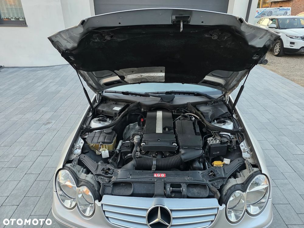 Mercedes-Benz CLK - 40