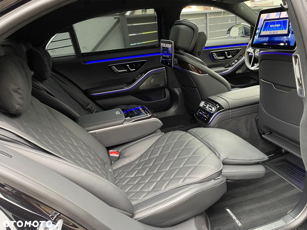 Mercedes-Benz Klasa S 500 4Matic L 9G-TRONIC - 14