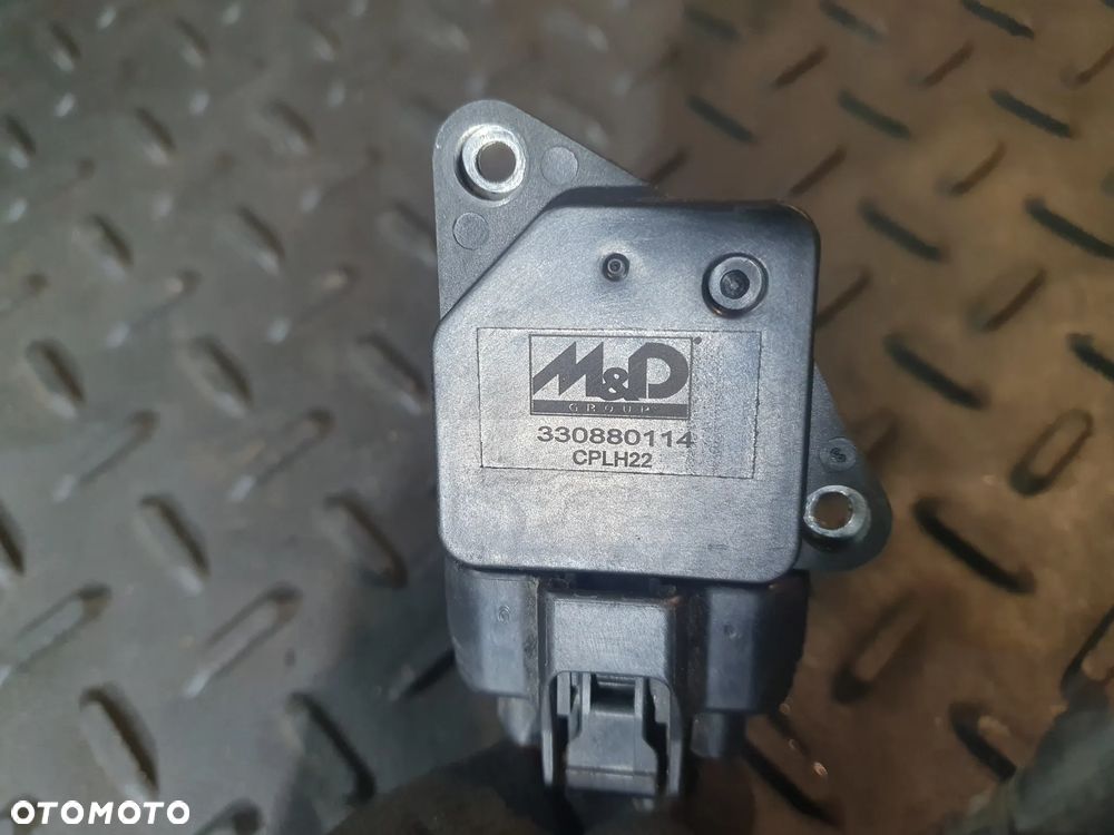 Przepływomierz powietrza (5 pin) LEXUS GS, TOYOTA AVENSIS VERSO, CAMRY    330880114 - 2