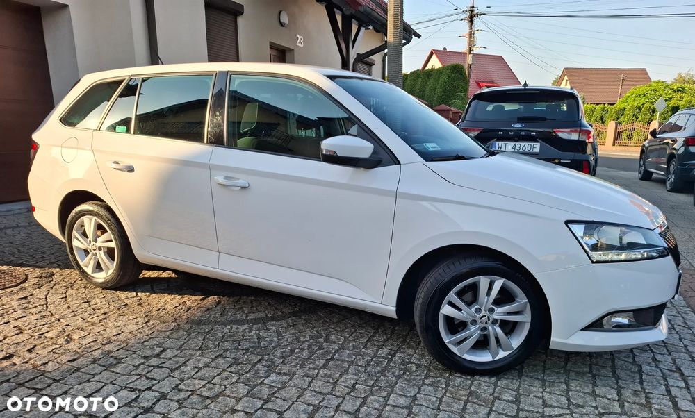 Skoda Fabia 1.0 TSI Ambition - 11