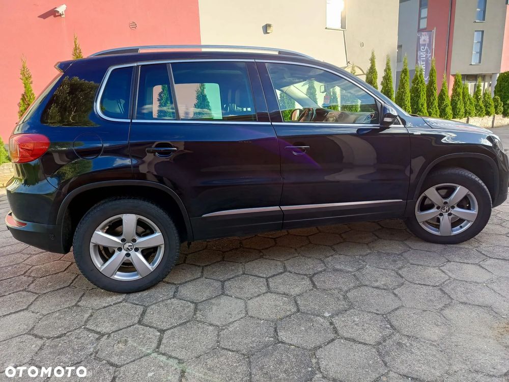 Volkswagen Tiguan 2.0 TDI DPF 4Motion BlueMotion Technology DSG Sport & Style - 2