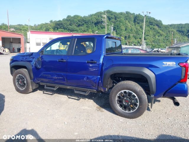 Toyota Tacoma - 5
