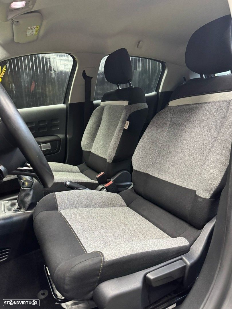 Citroën C3 1.2 PureTech Origins - 6