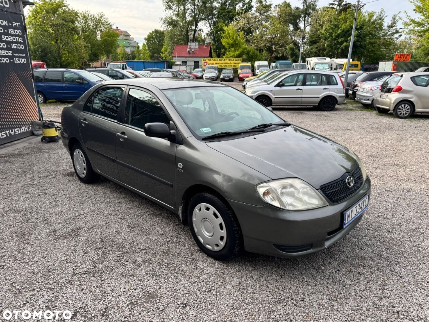 Toyota Corolla - 4