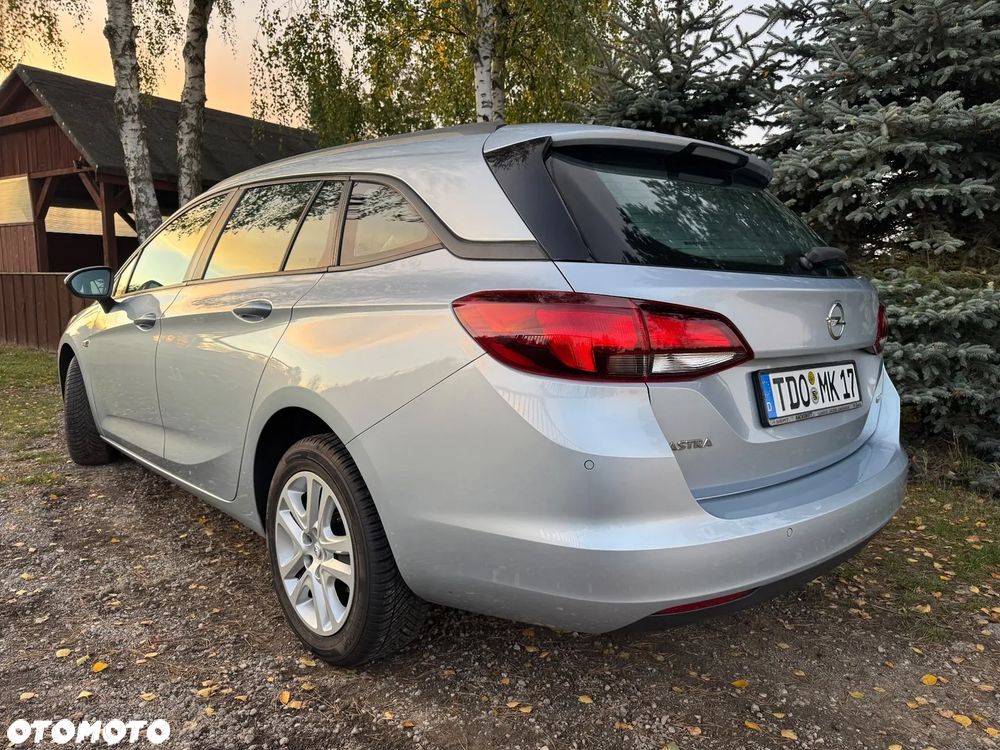 Opel Astra - 2