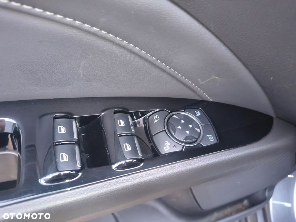 Ford Mondeo 2.0 EcoBlue Titanium - 16