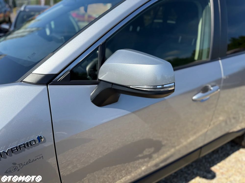 Toyota RAV4 ver-2-5-hybrid-comfort-4x2 - 28