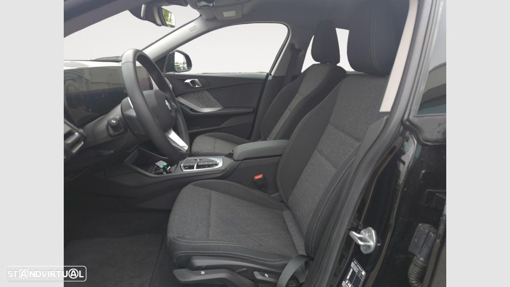 BMW 216 Gran Coupé - 10