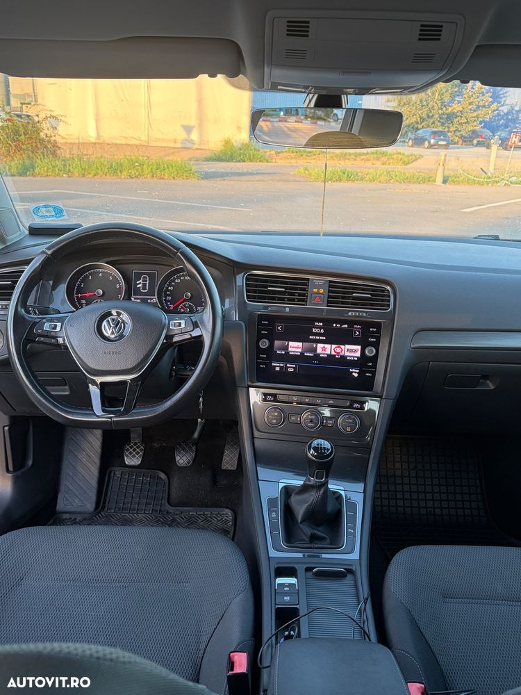 Volkswagen Golf 1.0 TSI Comfortline - 6