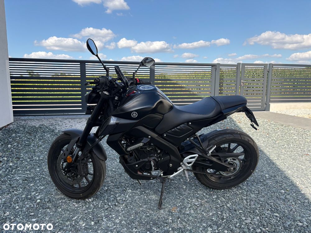 Yamaha MT - 5