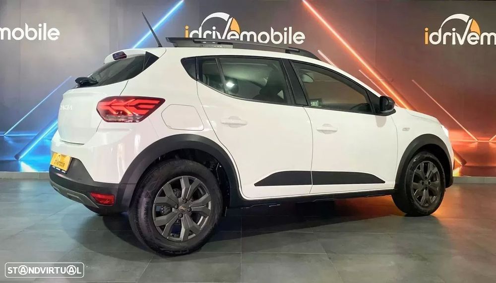 Dacia Sandero - 8