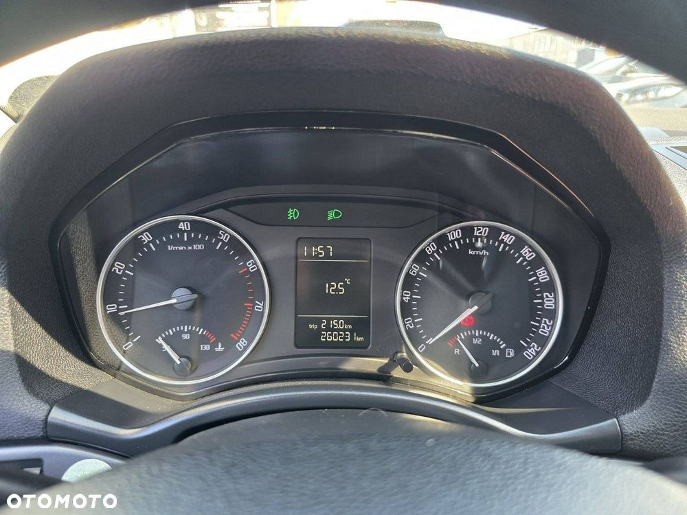 Skoda Octavia 1.2 TSI Classic - 9