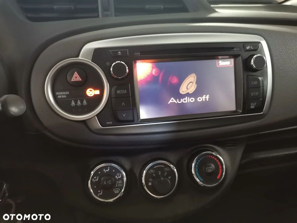 Toyota Yaris - 6