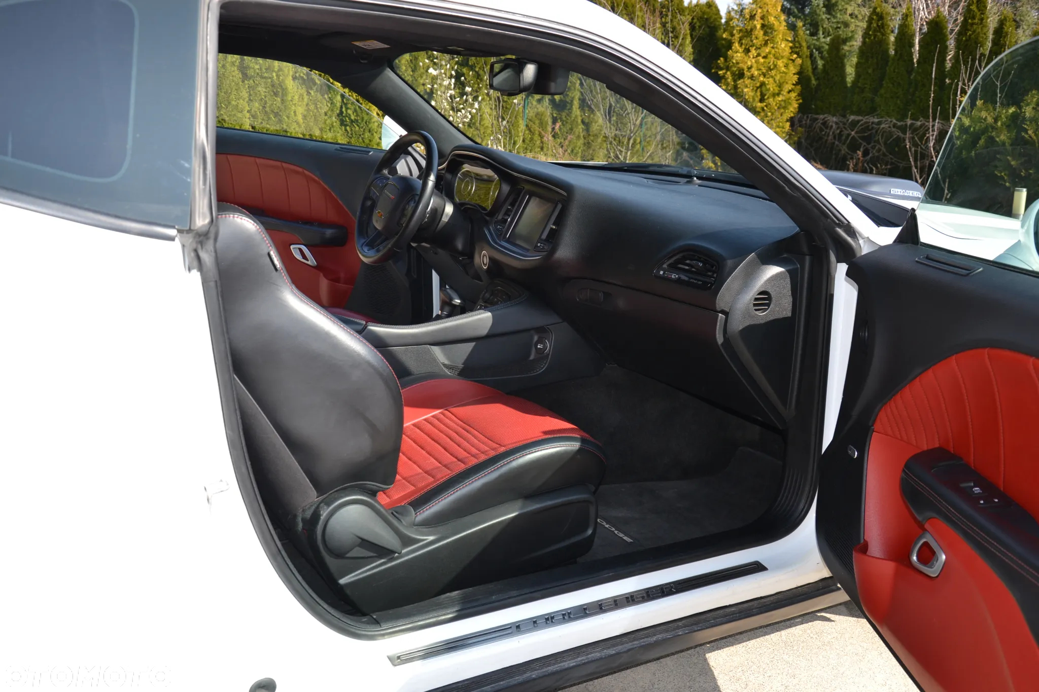 Dodge Challenger 5.7 R/T Shaker - 16