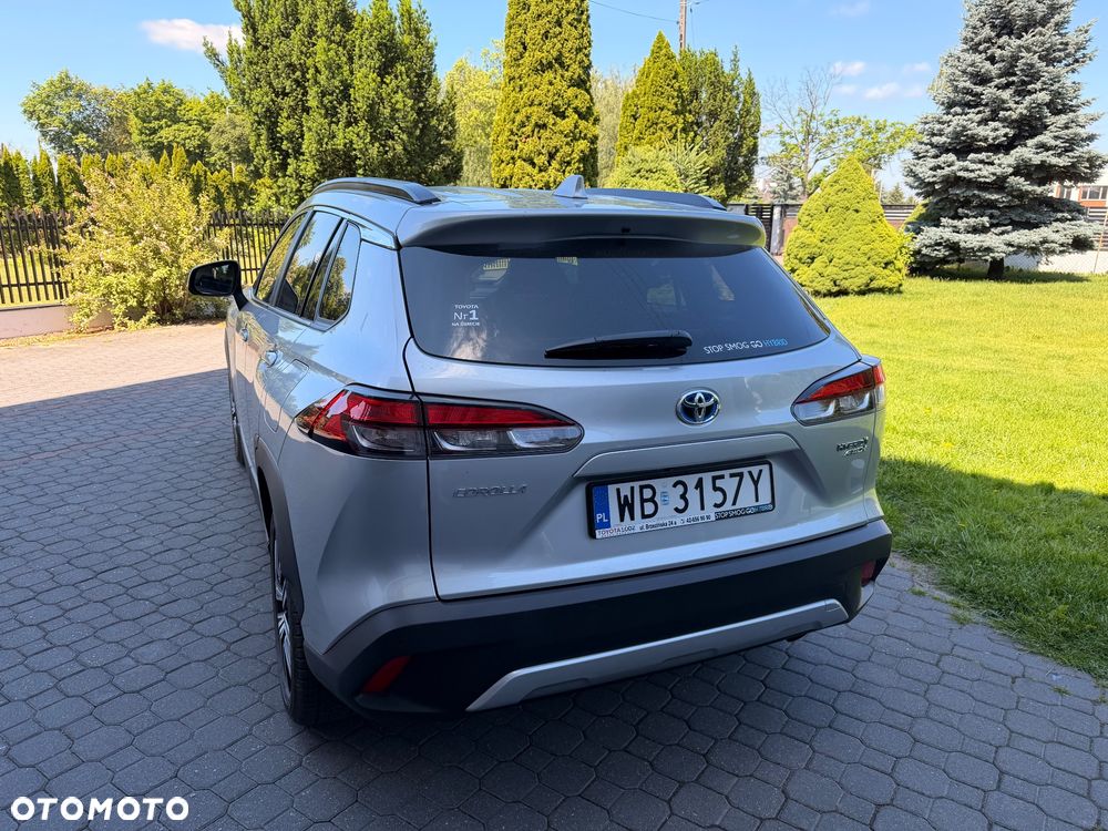 Toyota Corolla Cross 2.0 Hybrid Style AWD - 9