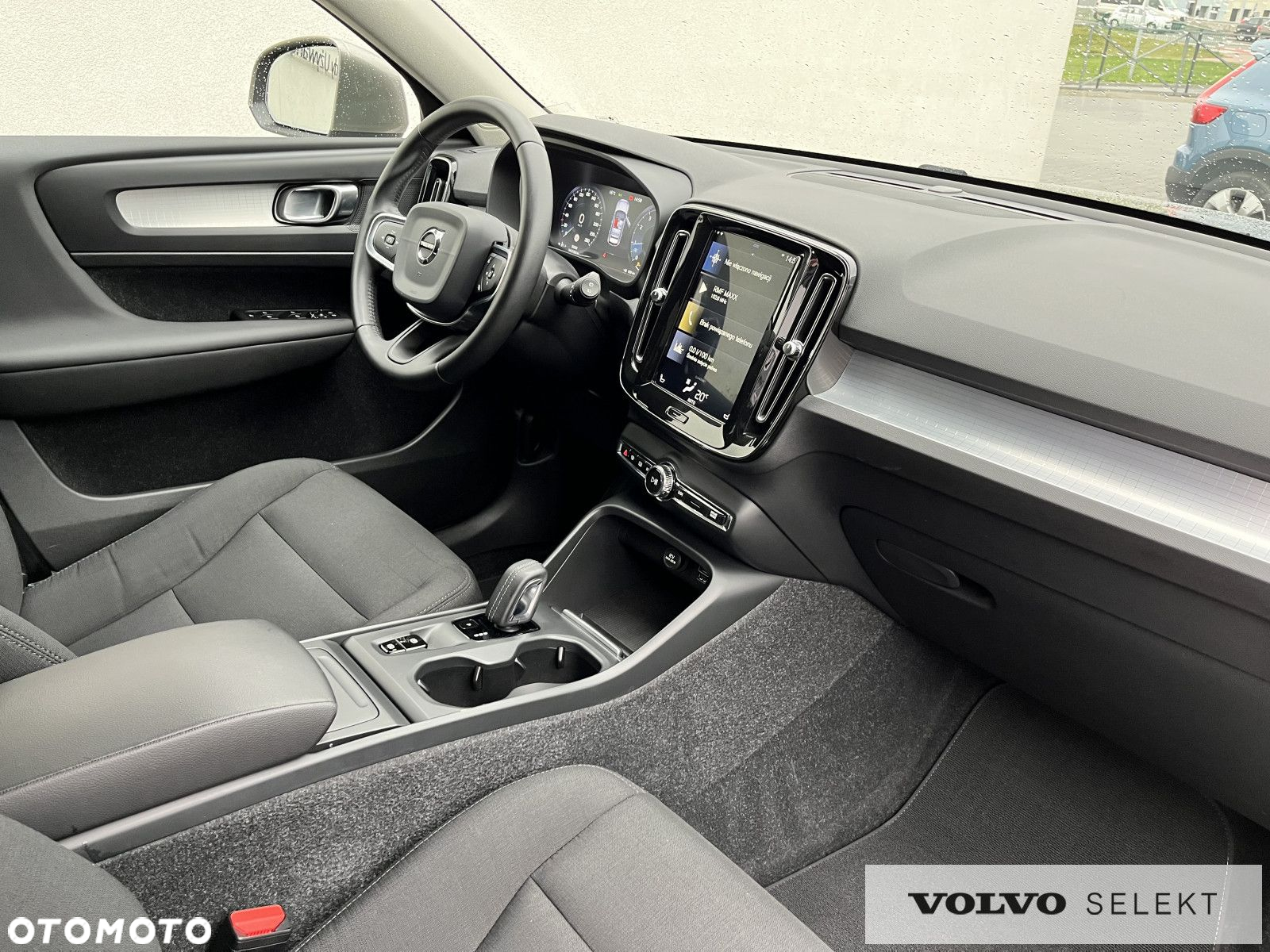 Volvo XC 40 - 25