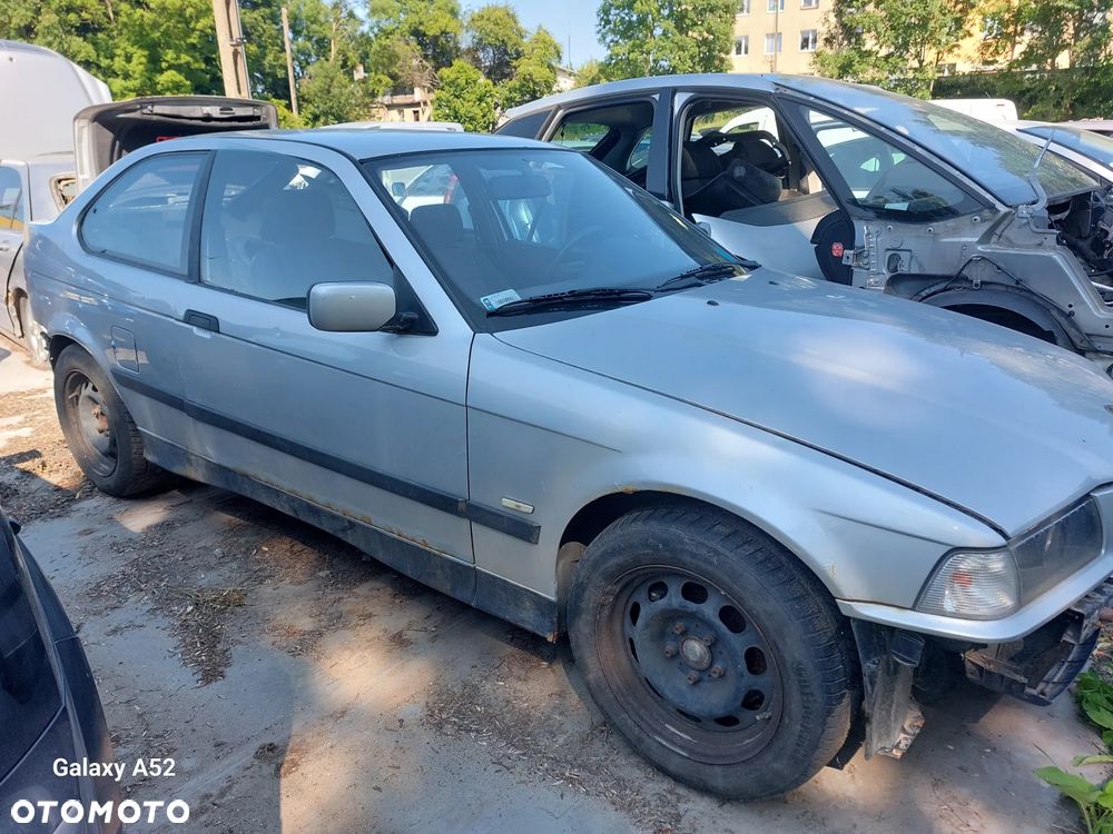 Maska BMW 316I 99R. zderzaki,lampy,drzwi,klapa.... - 3