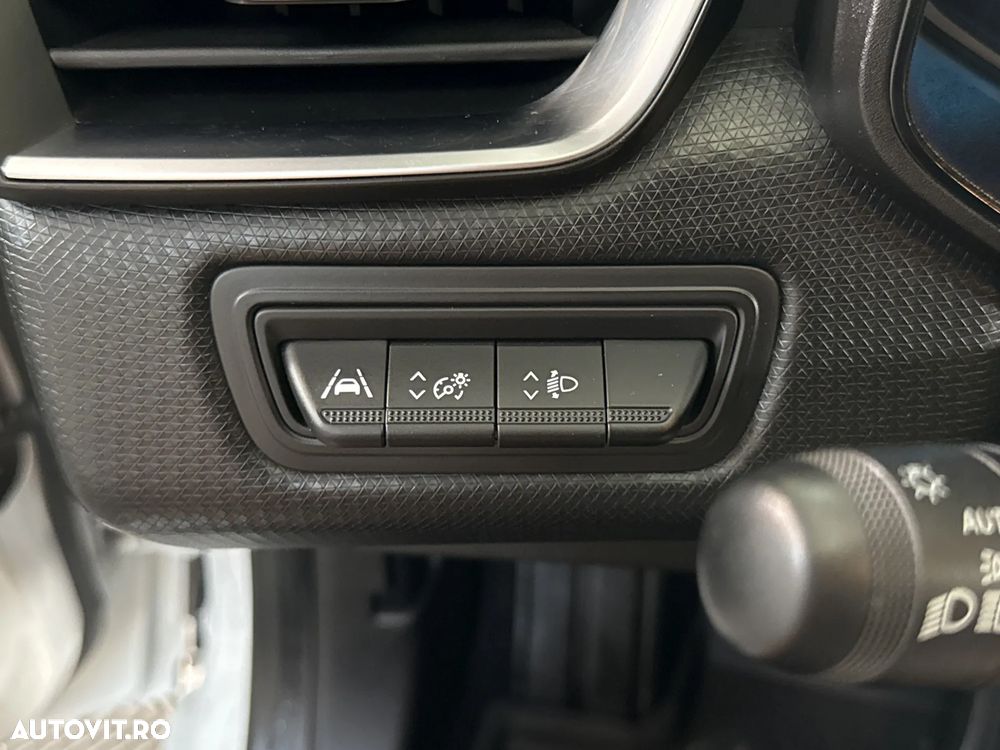 Renault Clio - 16