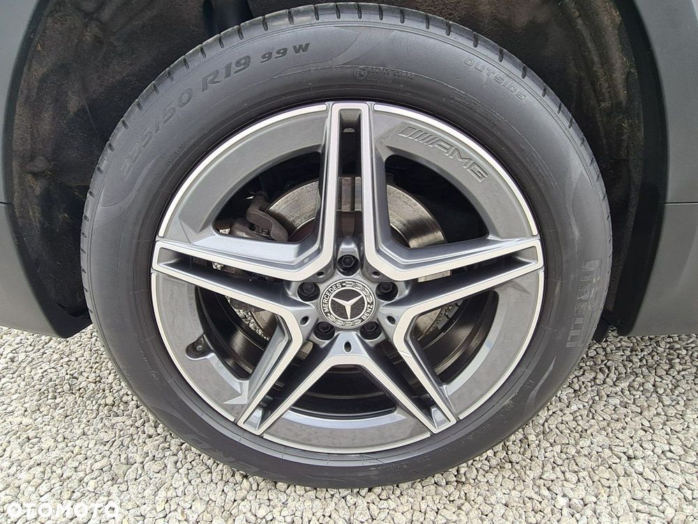 Mercedes-Benz GLB 200 d AMG Line 8G-DCT - 40
