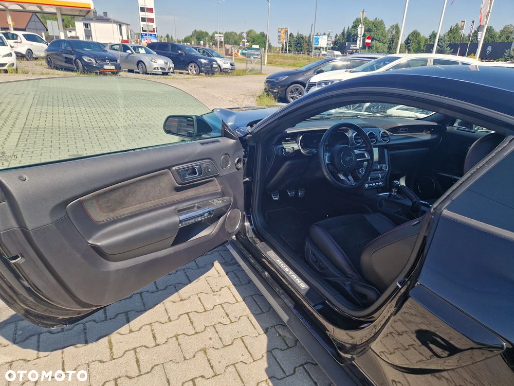 Ford Mustang - 13