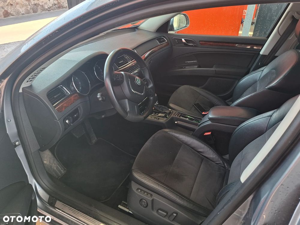 Skoda Superb - 11