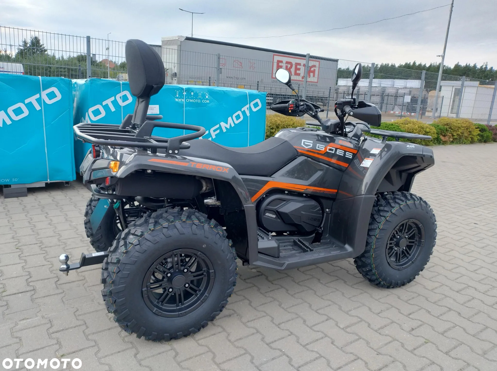 CFMoto CForce - 28