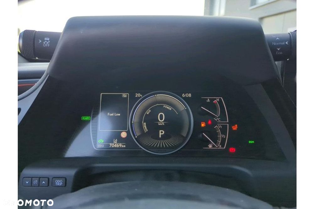 Lexus ES 300h Business Edition - 11