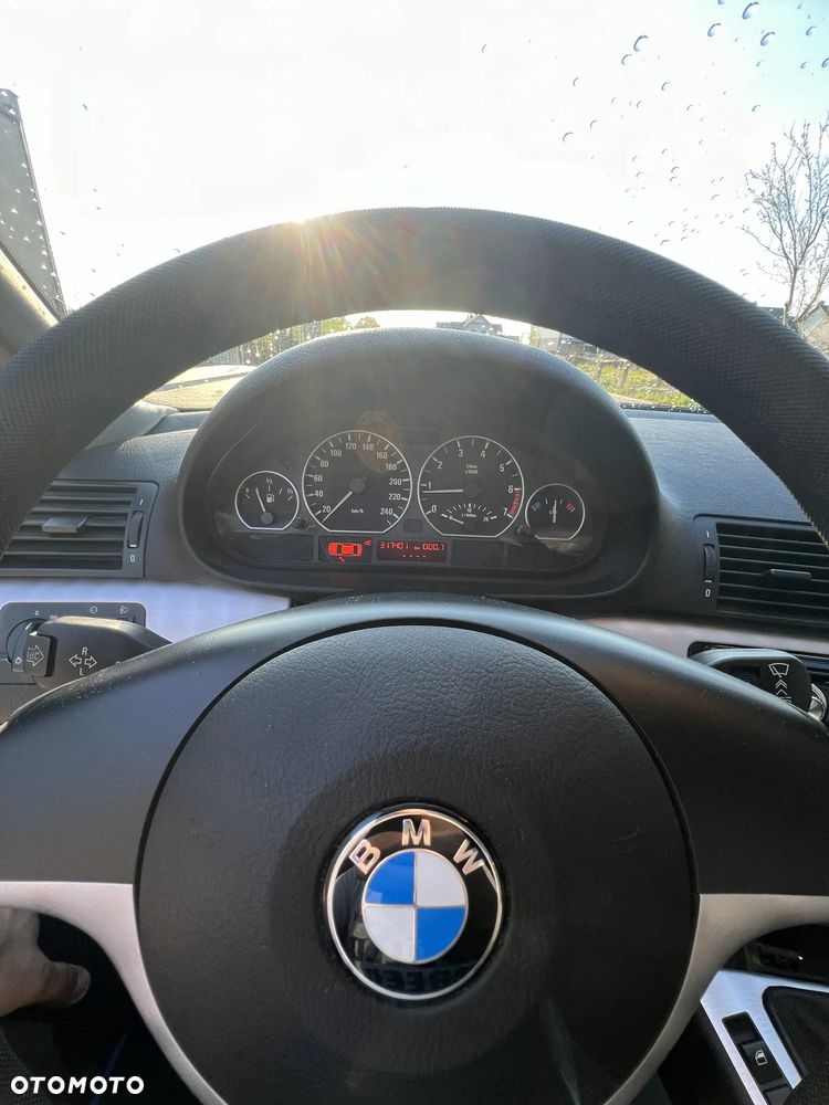 BMW Seria 3 330i - 19