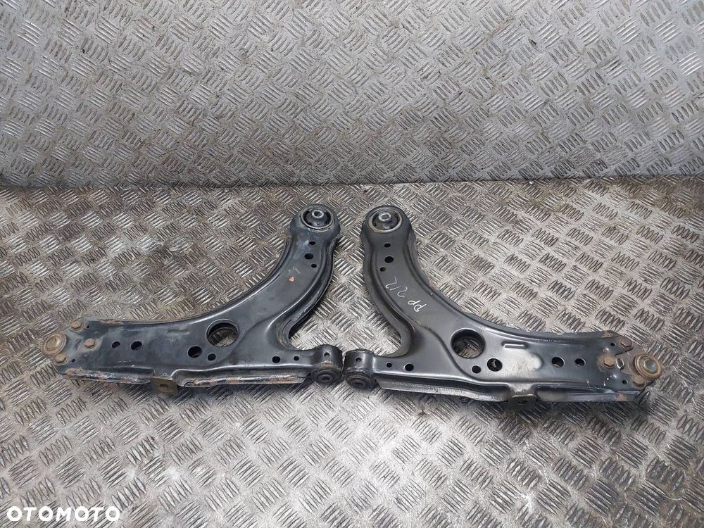 WAHACZ LEWY PRZÓD + PRAWY PRZÓD VOLKSWAGEN GOLF IV - 4