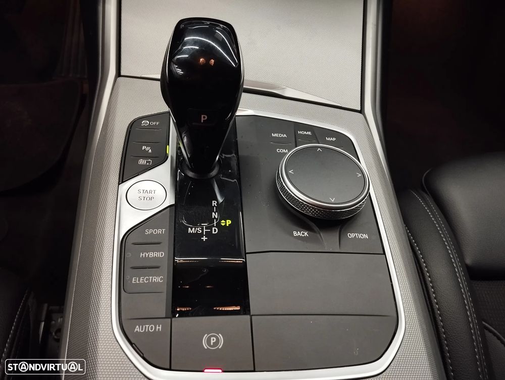 BMW 330 e Line Sport Auto - 34