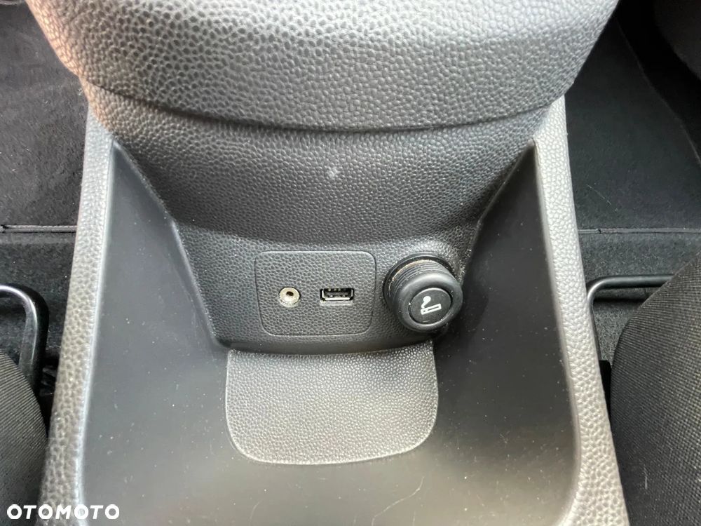 Ford Fiesta 1.0 EcoBoost Start-Stop SYNC Edition - 15