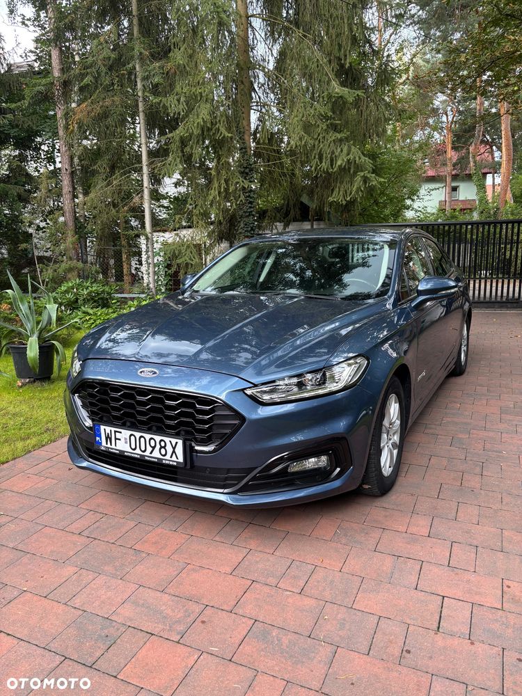 Ford Mondeo 2.0 Hybrid Titanium - 1