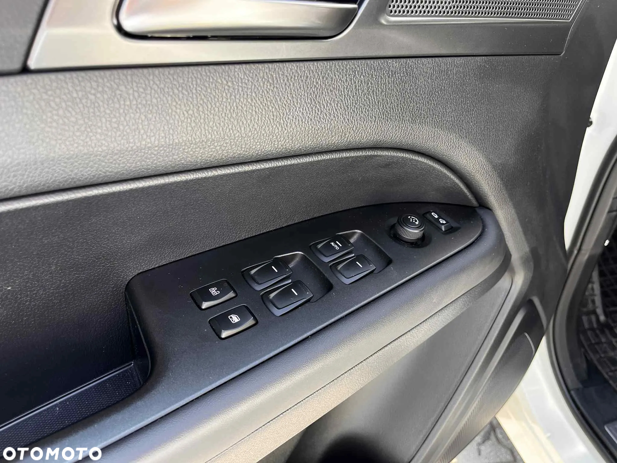 SsangYong/KGM Musso Grand 2.2 e-XDi Wild 4WD - 17