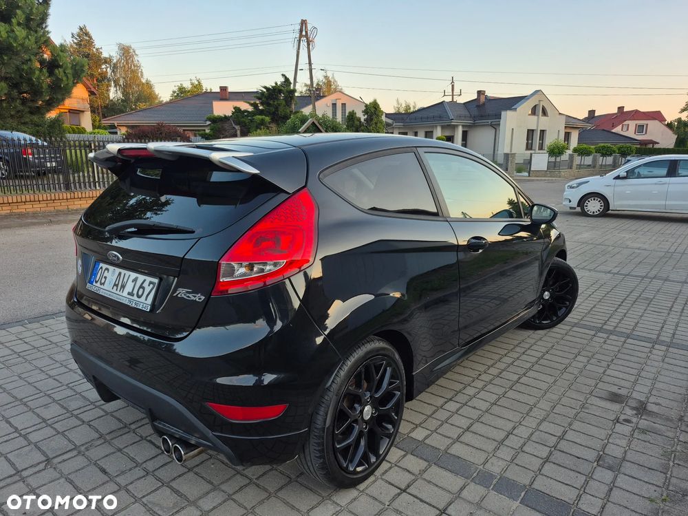Ford Fiesta 1.25 Titanium X - 2