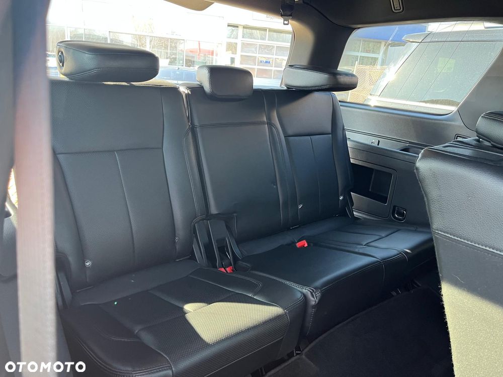 Ford Expedition - 28