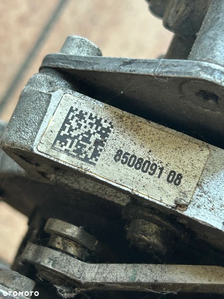 BMW F30 F10 F01 F15 N57D30B N57 3.5D 4.0D 313KM TURBOSPRĘŻARKA 8508092 - 3