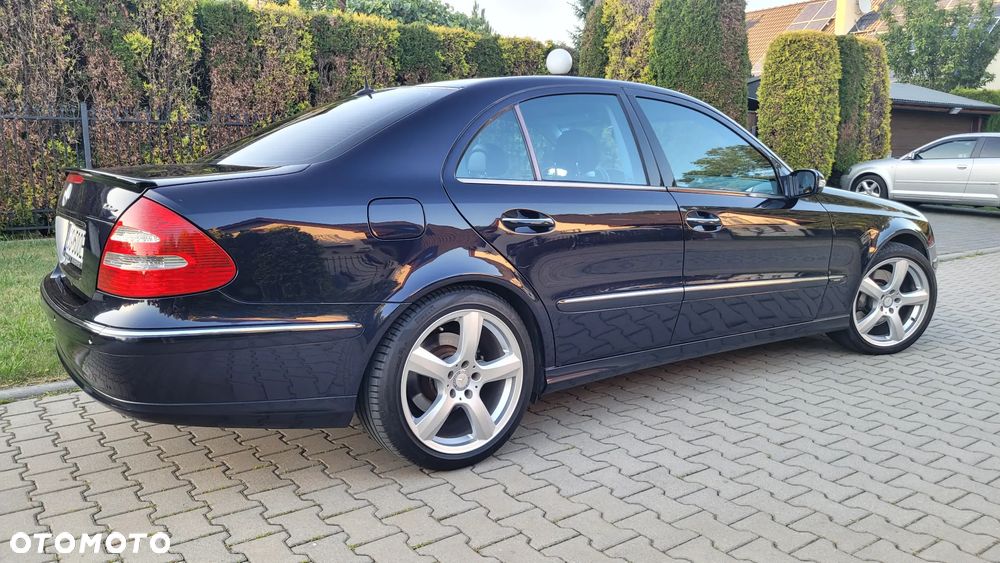 Mercedes-Benz Klasa E 500 Avantgarde - 18
